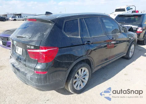 2017 BMW X3 xDrive28I z USA, uszkodzony, nr VIN 5UXWX9C58H0T10571